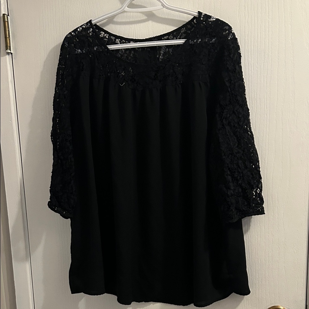 Elegant Black Lace Women's Top